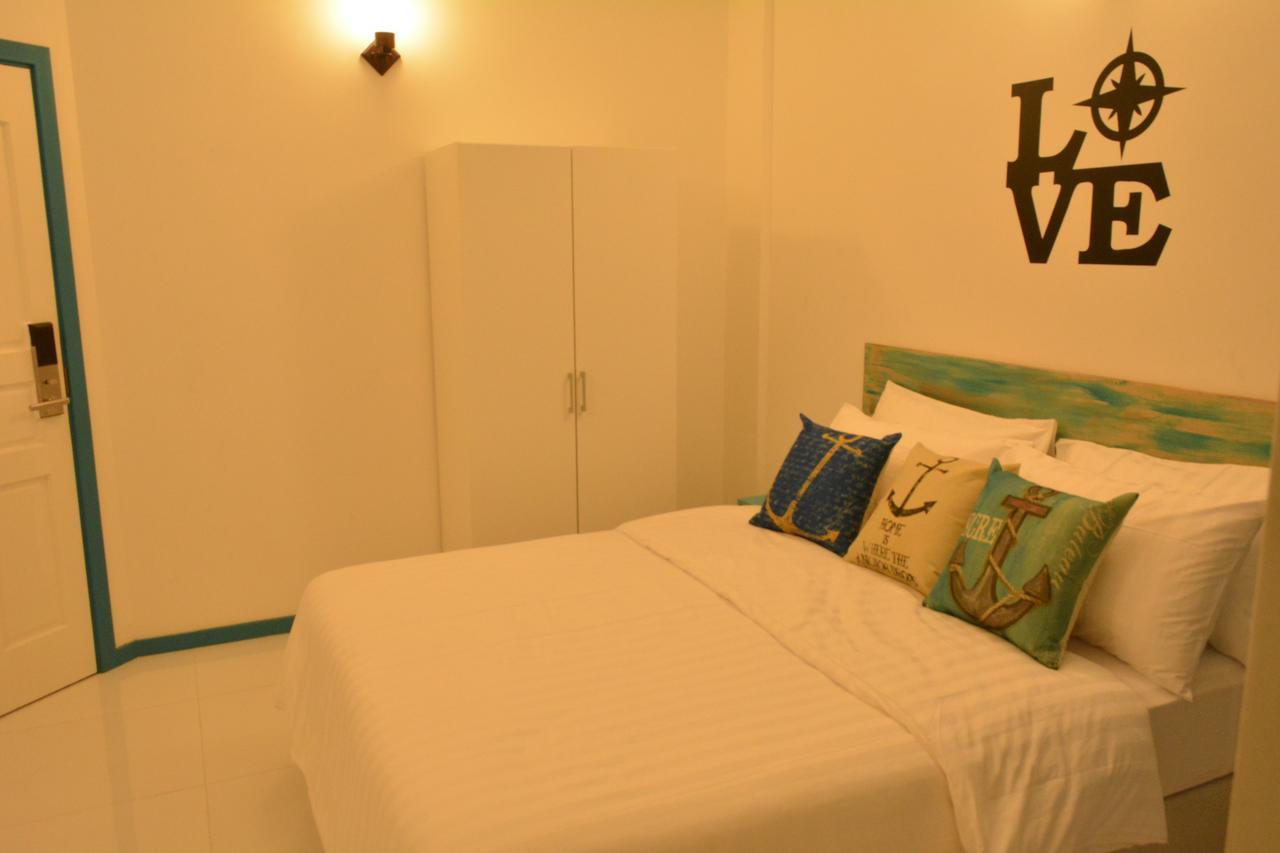 The Aquzz Hotel Hulhumale Exterior photo